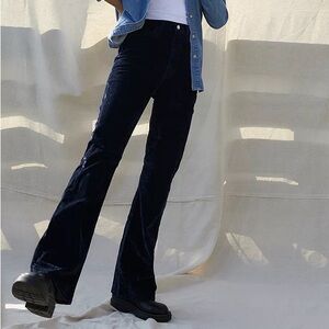 Levi’s Velvet Ribcage Bootcut